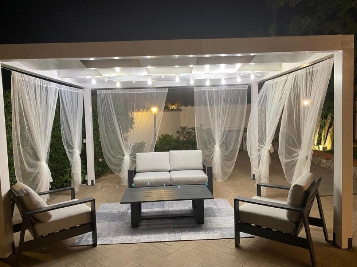 Villa Marianna Con Piscina Privata Ampi Spazi Esterni E Wifi Free Трабия Екстериор снимка