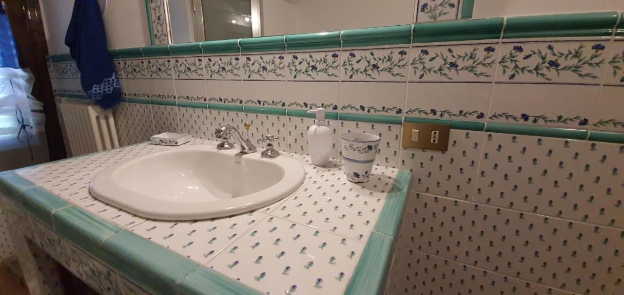 Villa Marianna Con Piscina Privata Ampi Spazi Esterni E Wifi Free Трабия Екстериор снимка