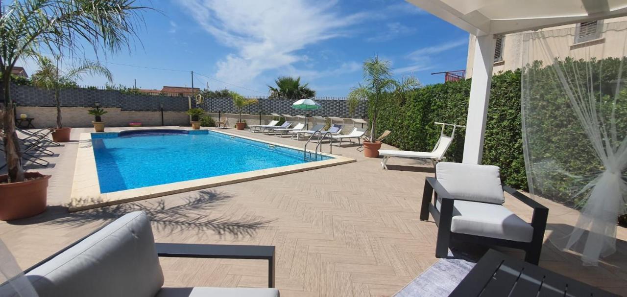 Villa Marianna Con Piscina Privata Ampi Spazi Esterni E Wifi Free Трабия Екстериор снимка