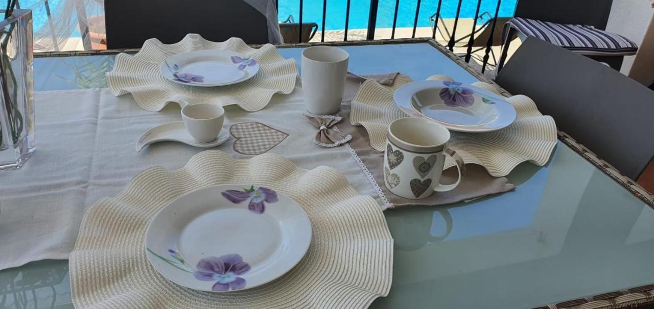 Villa Marianna Con Piscina Privata Ampi Spazi Esterni E Wifi Free Трабия Екстериор снимка