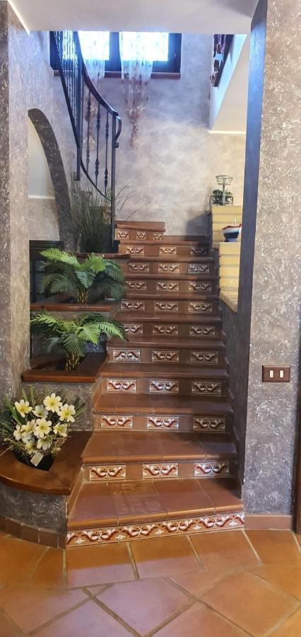 Villa Marianna Con Piscina Privata Ampi Spazi Esterni E Wifi Free Трабия Екстериор снимка