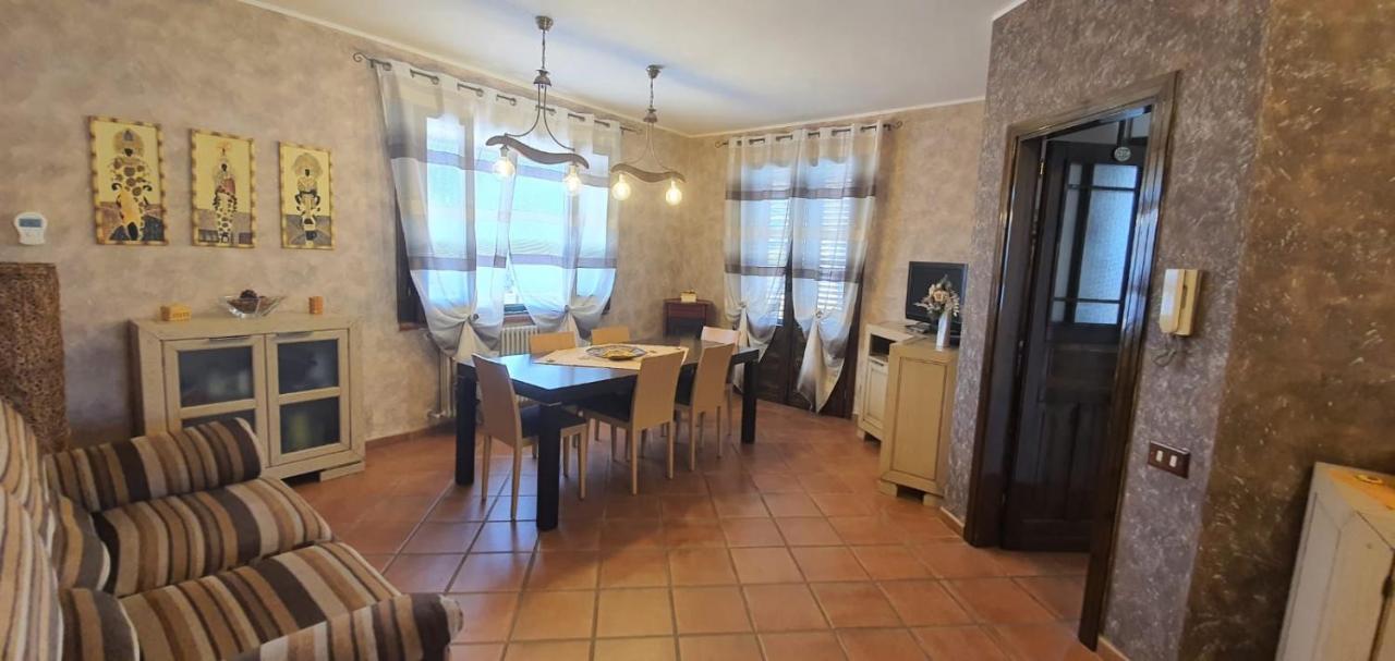 Villa Marianna Con Piscina Privata Ampi Spazi Esterni E Wifi Free Трабия Екстериор снимка
