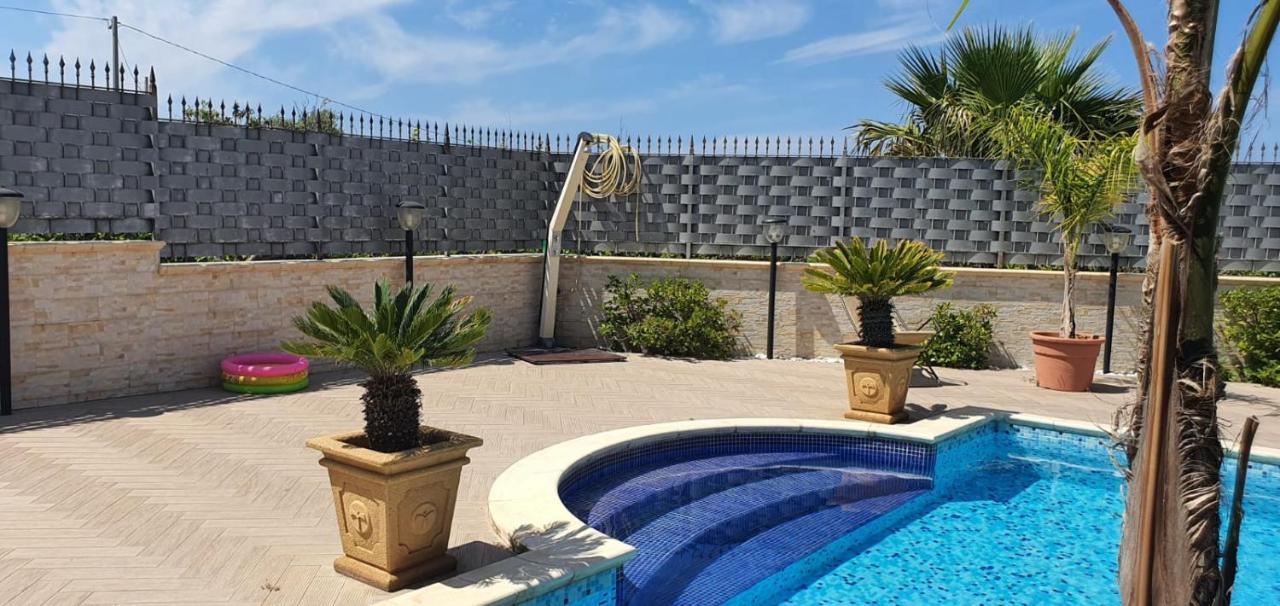 Villa Marianna Con Piscina Privata Ampi Spazi Esterni E Wifi Free Трабия Екстериор снимка